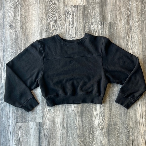 PINK Sweaters - Pink Victorias Secret Sweater Black Cropped Sweatshirt Crew Neck Size Medium